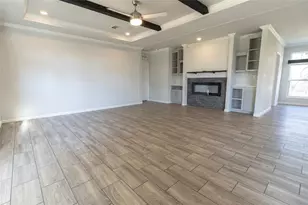 425 High View Ranch Dr, Cedar Creek, TX 78612 - Photo 12