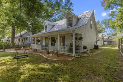 904 Spring Street, Bastrop, TX 78602 - Photo 1