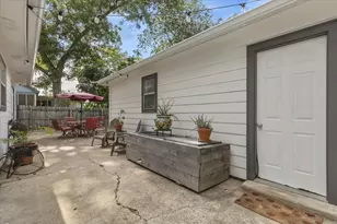904 Spring St, Bastrop, TX 78602 - Photo 28