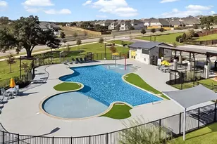 309 Barton Run Dr, Georgetown, TX 78628 - Photo 32