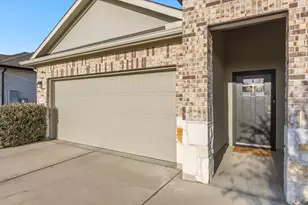 205 Charles Trl, Georgetown, TX 78626 - Photo 6