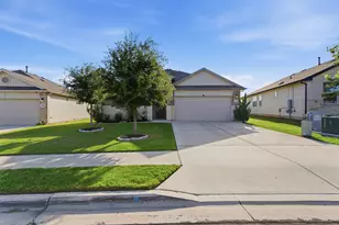 220 Apache Plum Dr, Kyle, TX 78640 - Photo 4