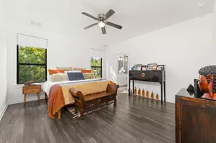 6409 Berkman Dr, Austin, TX 78723 - Photo 12