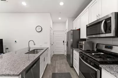 6409 Berkman Drive #9, Austin, TX 78723 - Photo 6