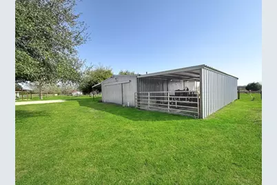 1401 Fm 112, Lexington, TX 78947 - Photo 30