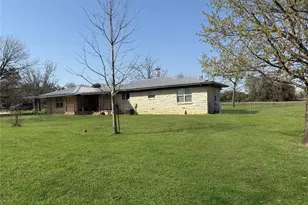1401 Fm 112, Lexington, TX 78947 - Photo 22