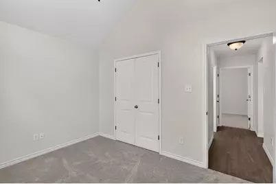1512 Shadow Walk, Lockhart, TX 78644 - Photo 18