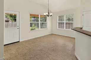 1512 Shadow Walk, Lockhart, TX 78644 - Photo 14