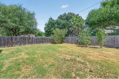 1512 Shadow Walk, Lockhart, TX 78644 - Photo 26