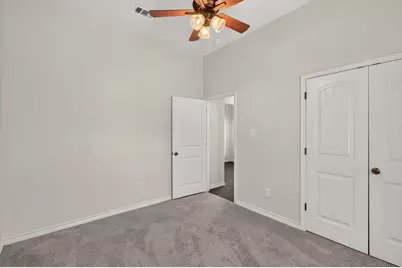 1512 Shadow Walk, Lockhart, TX 78644 - Photo 20
