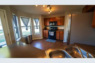 1576 Twin Cove, Kyle, TX 78640 - Photo 14