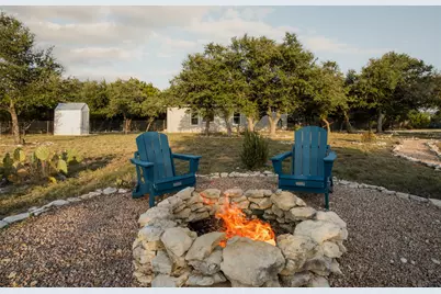 1816 Spring Valley Drive, Dripping Springs, TX 78620 - Photo 28