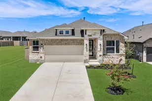 112 Salado Crk Trl, Bastrop, TX 78602 - Photo 2