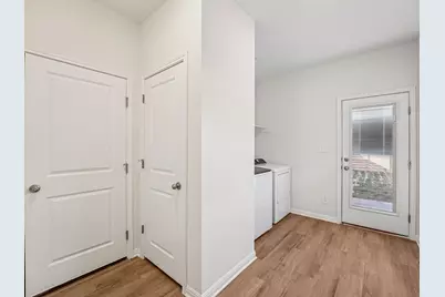 117 Maple Hedge Road, Hutto, TX 78634 - Photo 10