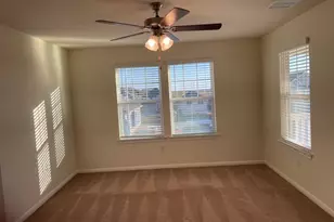 9610 Morning Iris Dr, Manor, TX 78653 - Photo 12