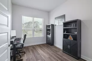 4906 Seadrift Dr, Austin, TX 78747 - Photo 14