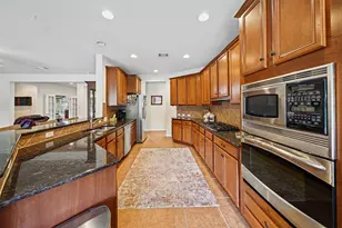 206 Mustang Is Trl, Georgetown, TX 78633 - Photo 14