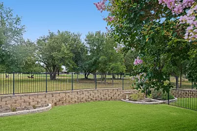 206 Mustang Island Trail, Georgetown, TX 78633 - Photo 2