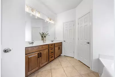 21001 Haddington Cove, Hutto, TX 78634 - Photo 22