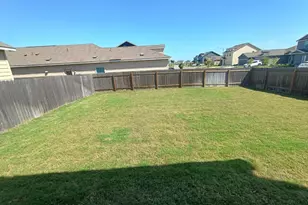 100 Tugboat Annie Wy, Jarrell, TX 76537 - Photo 12