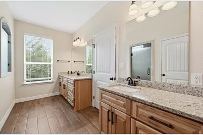 202 Cedar Hills Drive, Elgin, TX 78621 - Photo 18