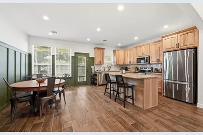 202 Cedar Hills Drive, Elgin, TX 78621 - Photo 8