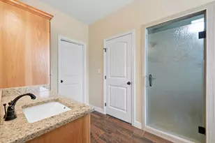 202 Cedar Hills Dr, Elgin, TX 78621 - Photo 20