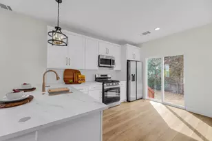 2102 S Church St, Georgetown, TX 78626 - Photo 36