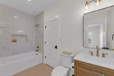 2102 S Church Street, Georgetown, TX 78626 - Photo 20