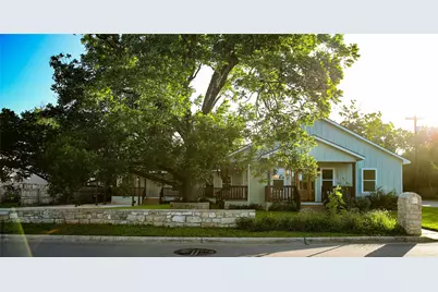 2102 S Church Street, Georgetown, TX 78626 - Photo 2