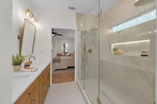2102 S Church St, Georgetown, TX 78626 - Photo 16