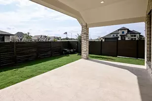 316 Foxfire Cv, Lockhart, TX 78644 - Photo 18