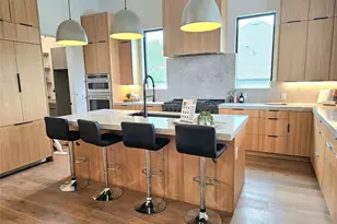 205 Waters View Ct, Dripping Springs, TX 78620 - Photo 10