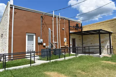 239 N Main Street, Rockdale, TX 76567 - Photo 30