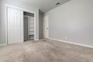 12111 Missel Thrush Ct, Austin, TX 78750 - Photo 16