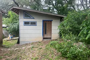 1607 Lightsey Rd, Austin, TX 78704 - Photo 16