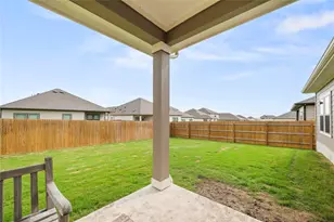 237 Little Grn Trl, Jarrell, TX 76537 - Photo 26