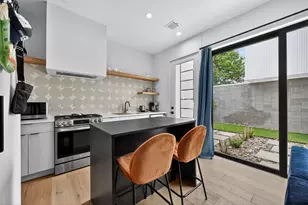 1206 Luna St, Austin, TX 78721 - Photo 18