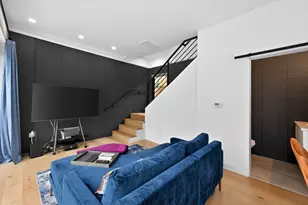 1206 Luna St, Austin, TX 78721 - Photo 12
