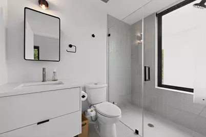 1206 Luna Street #2, Austin, TX 78721 - Photo 24