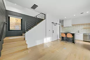 1206 Luna St, Austin, TX 78721 - Photo 14