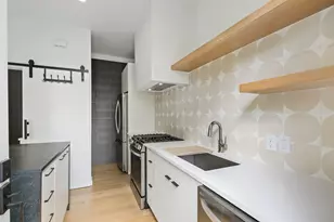 1206 Luna St, Austin, TX 78721 - Photo 20