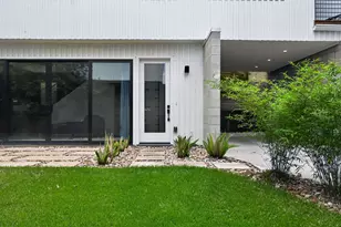 1206 Luna St, Austin, TX 78721 - Photo 10