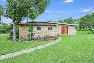 1500 Spoke Hollow Rd, Wimberley, TX 78676 - Photo 24
