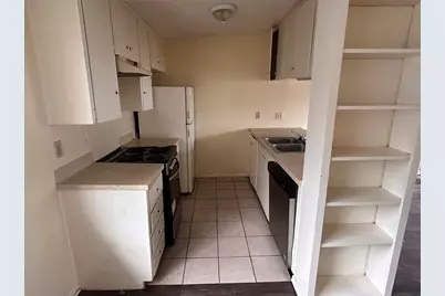 2408 Longview Street #202, Austin, TX 78705 - Photo 4