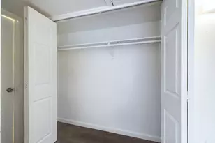 2124 Burton Dr, Austin, TX 78741 - Photo 16