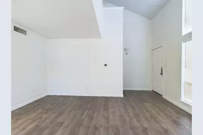 2124 Burton Drive #140, Austin, TX 78741 - Photo 4