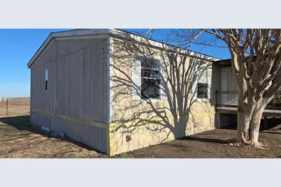 9338 E San Marcos Highway, Fentress, TX 78622 - Photo 1