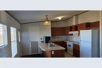 9338 E San Marcos Highway, Fentress, TX 78622 - Photo 8