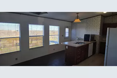 9338 E San Marcos Highway, Fentress, TX 78622 - Photo 6